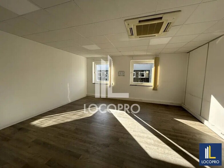 1360 Route Des Dolines, Valbonne à louer - Photo de l’immeuble – Image 2 sur 18