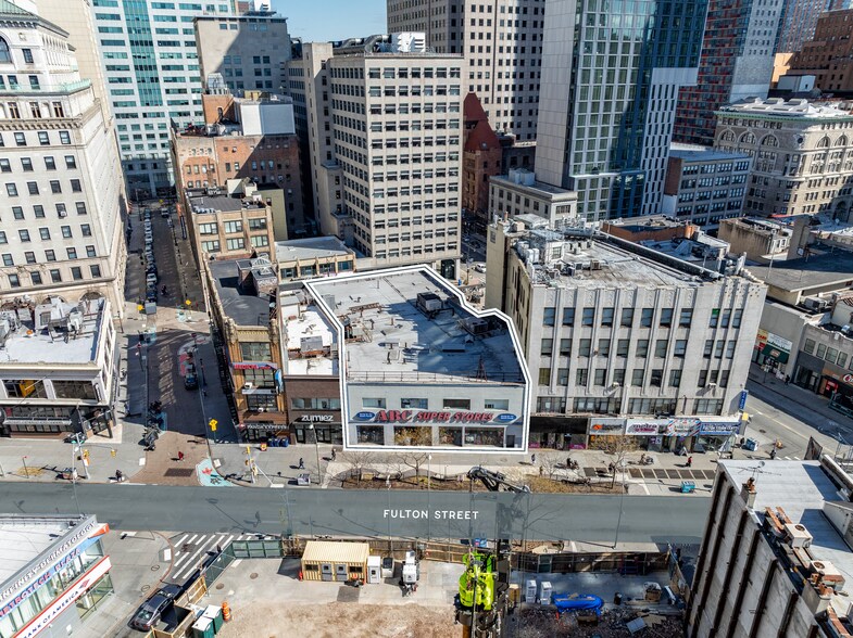 427 Fulton St, Brooklyn, NY à vendre - Photo de l’immeuble – Image 3 sur 4