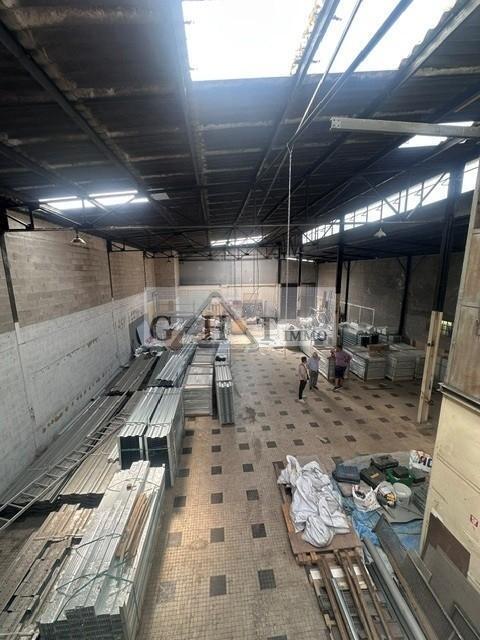 Industriel/Logistique dans Livry Gargan à vendre Photo intérieure– Image 1 sur 17