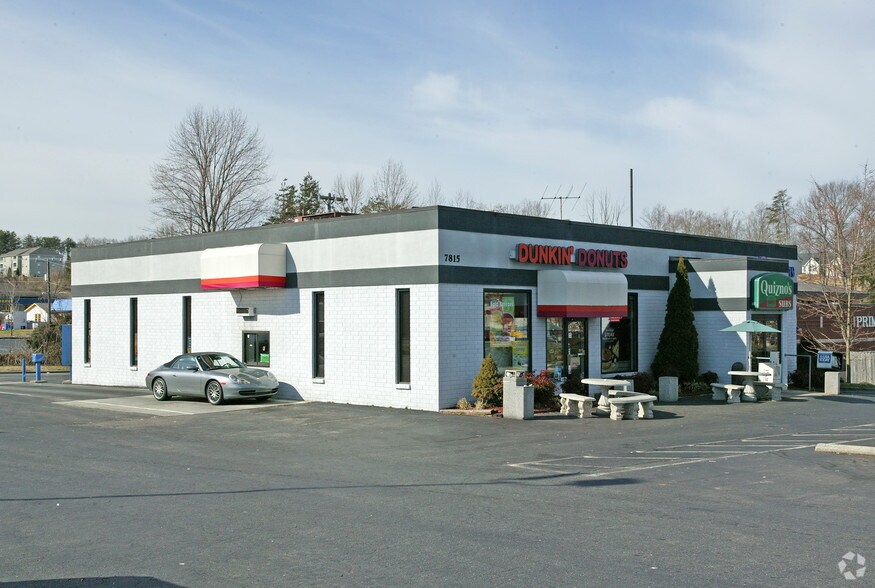 7815 North Point Blvd, Winston-Salem, NC à vendre - Photo de l’immeuble – Image 2 sur 6