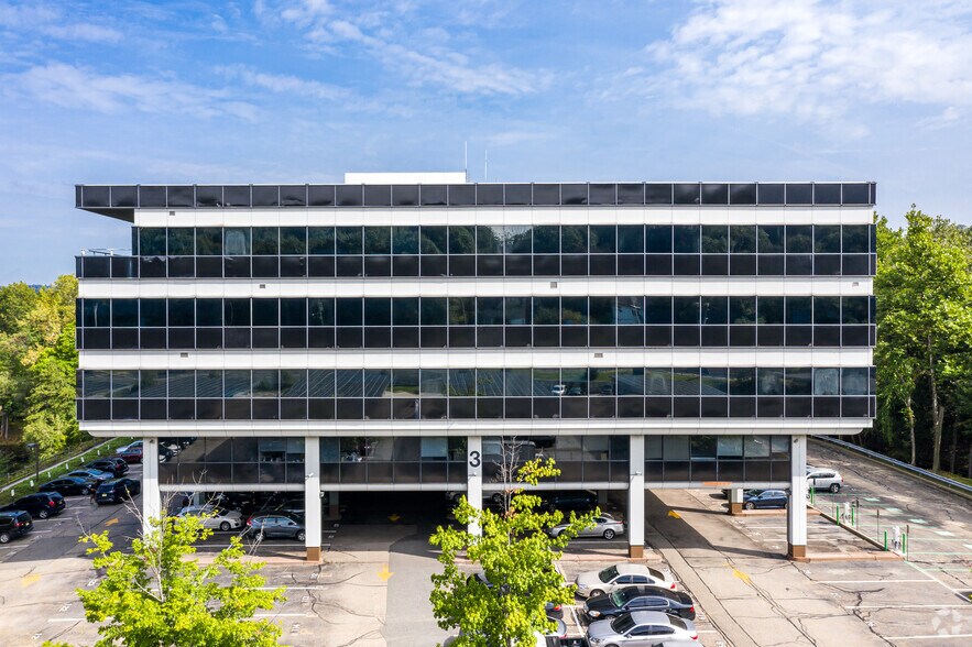 3 Garret Mountain Plz, Woodland Park, NJ à louer - Photo de l’immeuble – Image 2 sur 5