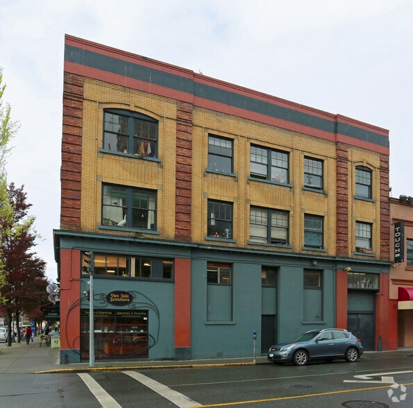 1114-1126 Blanshard St, Victoria, BC à louer - Photo de l’immeuble – Image 2 sur 5