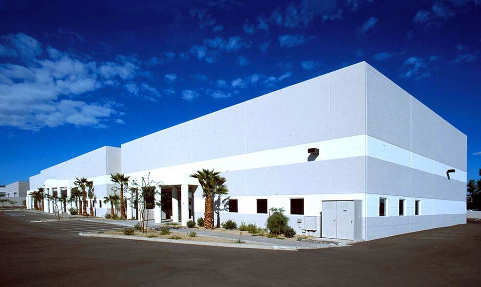 1522 W Todd Dr, Tempe, AZ à louer - Photo de l’immeuble – Image 2 sur 3