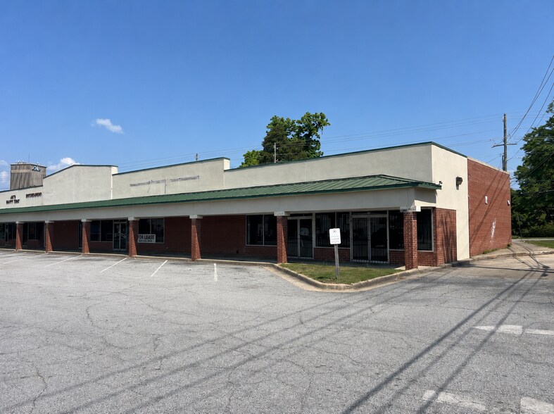 2115 Buena Vista Rd, Columbus, GA à louer - Photo de l’immeuble – Image 2 sur 3