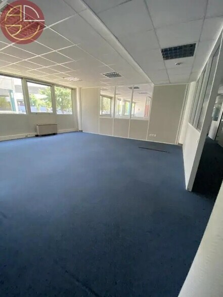 Bureau dans Labège à louer - Photo de l’immeuble – Image 2 sur 11