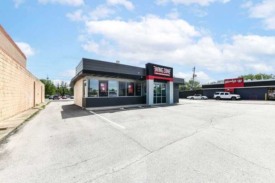 5527 N Keystone Ave, Indianapolis, IN à vendre - Photo de l’immeuble – Image 2 sur 20