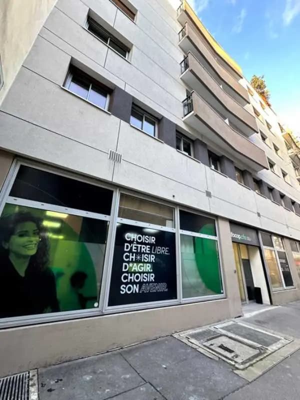 37-39 Rue Saint-Sébastien, Paris à louer Photo de l’immeuble– Image 1 sur 13