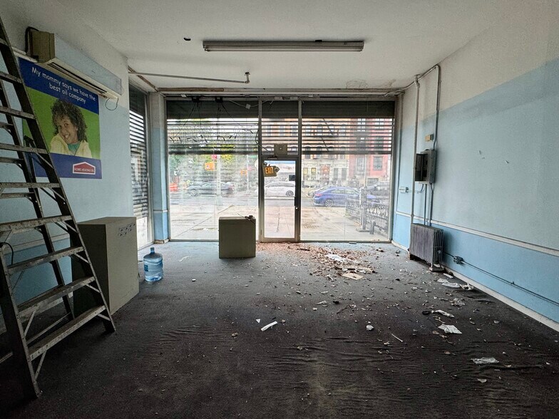 1145 Bushwick Ave, Brooklyn, NY à louer - Photo de l’immeuble – Image 3 sur 10