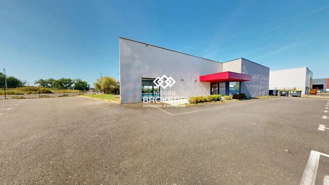 Plus de détails pour Local commercial à louer