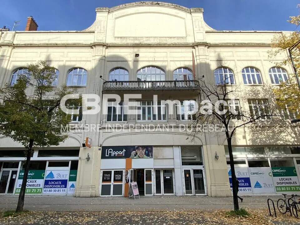 Local commercial dans Dijon à louer Photo de l’immeuble– Image 1 sur 6