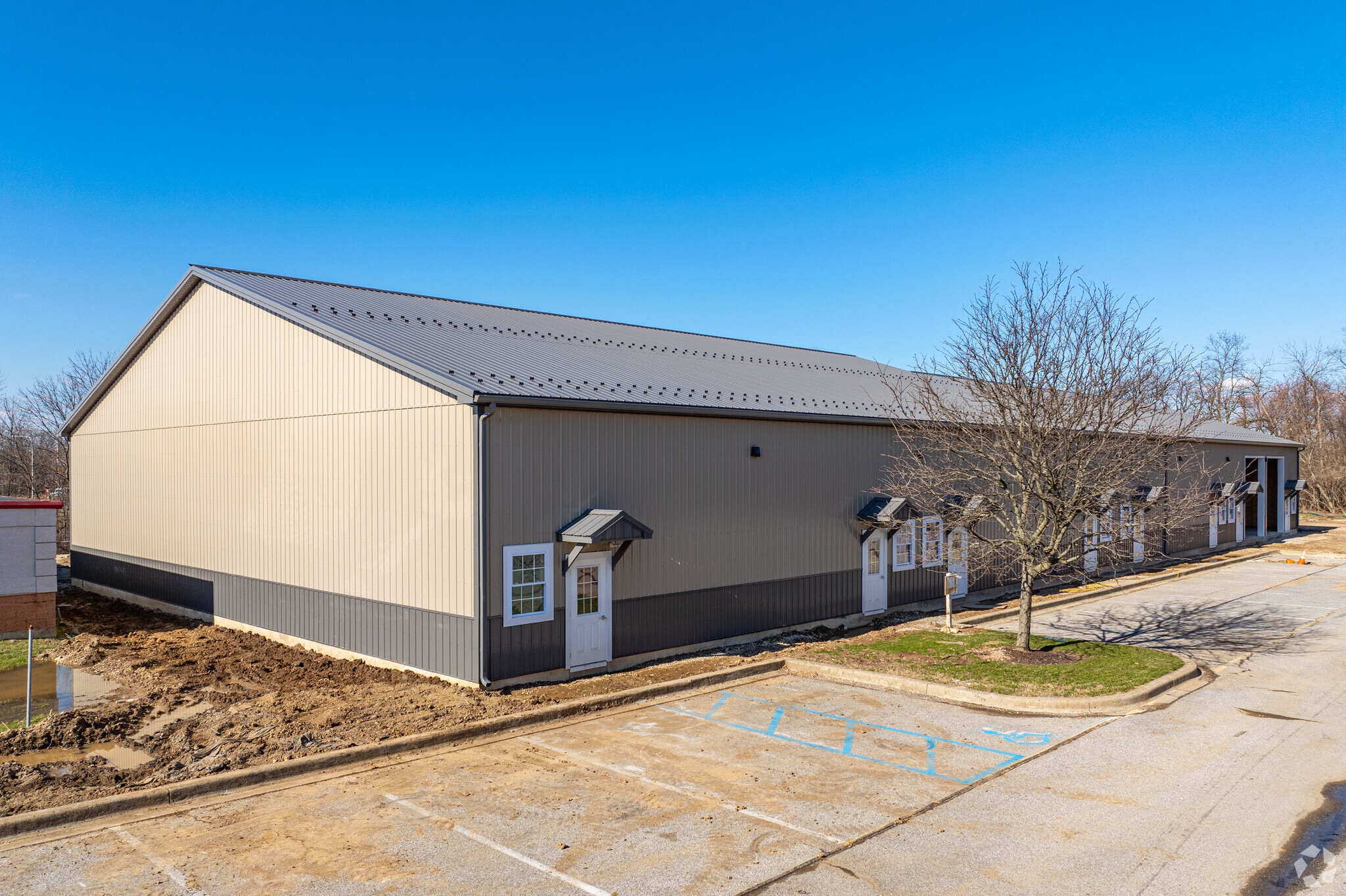 4040 N DuPont Hwy, New Castle, DE à louer Photo principale– Image 1 sur 4