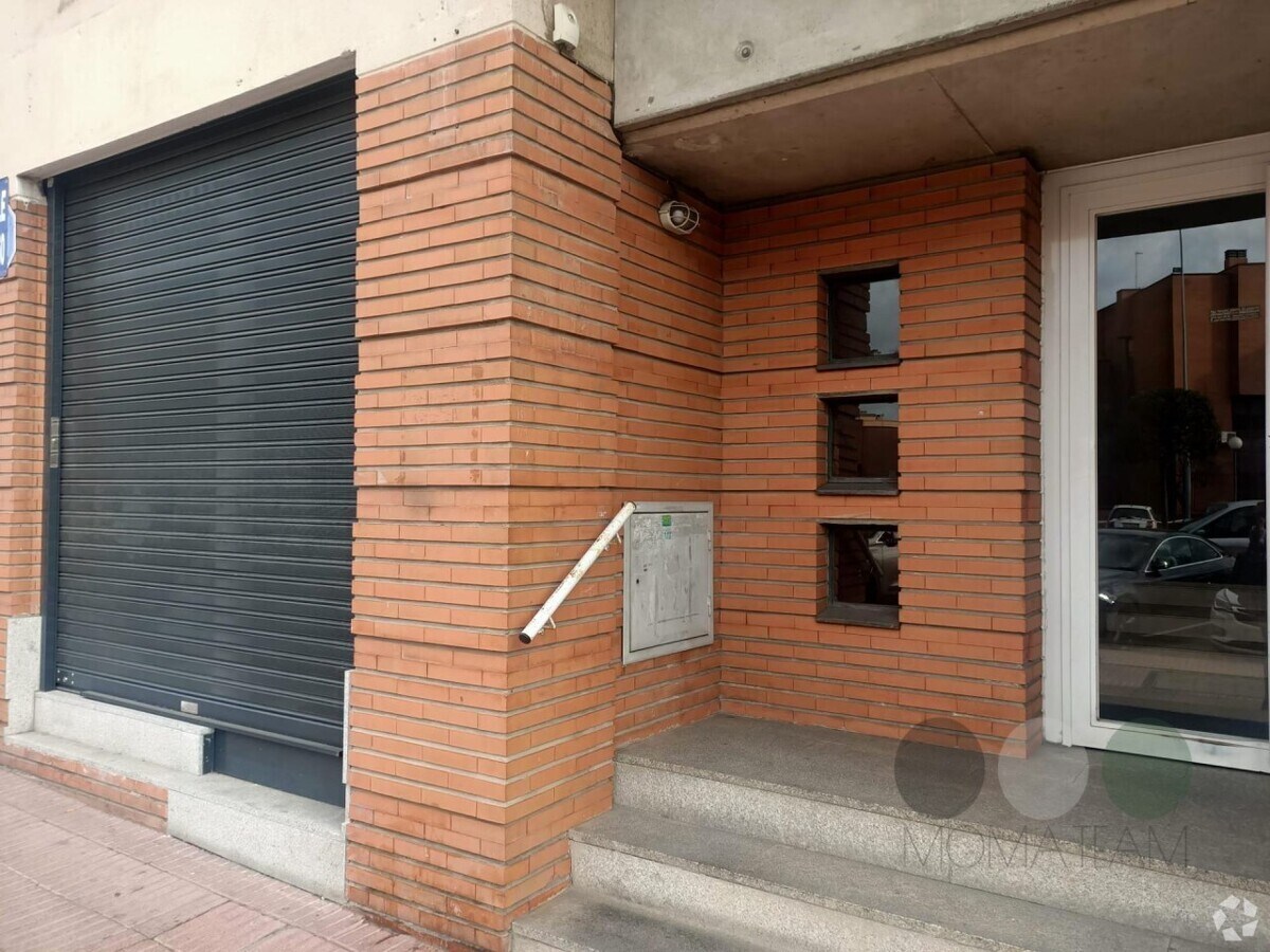 Avenida España, 68, San Sebastián de los Reyes, MAD 28700 - Lot Puerta 07, Esc. 5 -  - Photo intérieure - Image 1 of 8