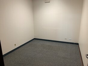 350 Houbolt Rd, Joliet, IL à louer Photo intérieure– Image 2 sur 3