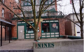 Plus de détails pour 311 College Ave, Ithaca, NY - Local commercial à vendre
