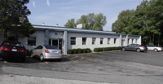 Plus de détails pour 120 Fairchild Ave, Plainview, NY - Industriel/Logistique à louer