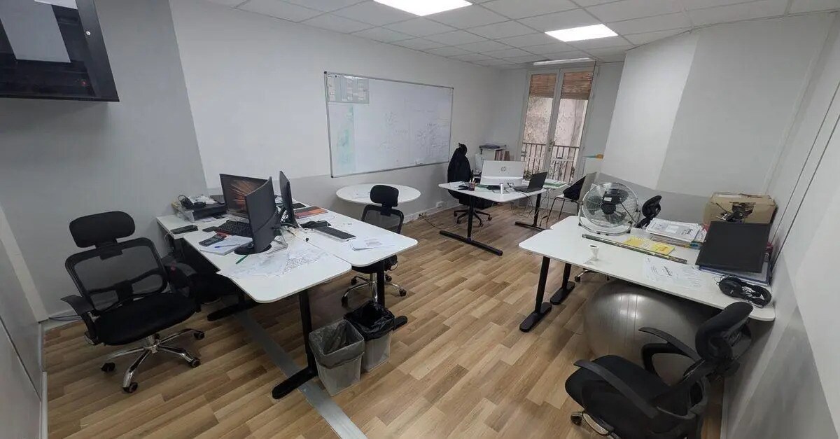 Bureau dans Paris à louer Photo de l’immeuble– Image 1 sur 14