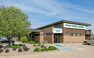 Plus de détails pour 1530 E Euclid Ave, Des Moines, IA - Bureau à vendre