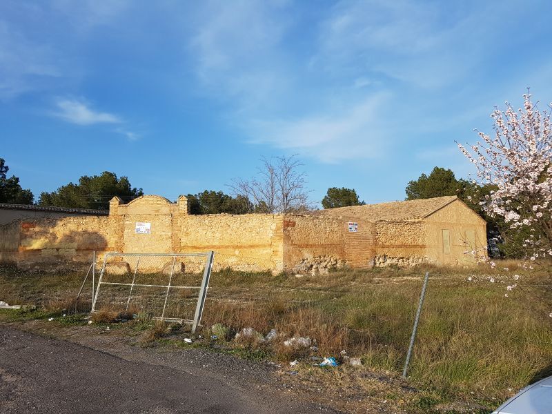 Terrain dans Ontinyent, Valencia à vendre Photo principale– Image 1 sur 2