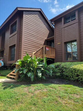 Plus de détails pour 2318 Crows Nest Dr, League City, TX - Logement à vendre