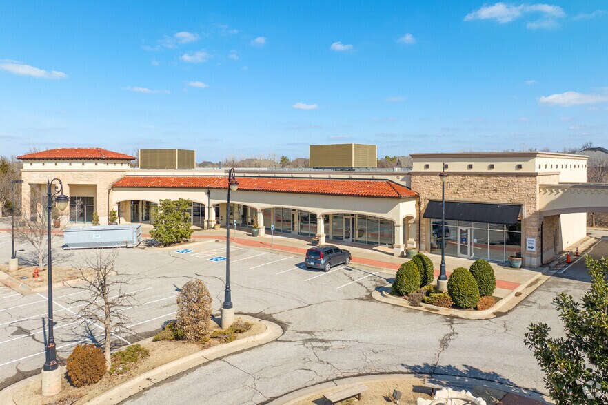 15300 N Western Ave, Edmond, OK à louer - Photo de l’immeuble – Image 3 sur 6