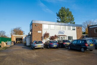 Plus de détails pour Station Approach, Shepperton - Industriel/Logistique à louer