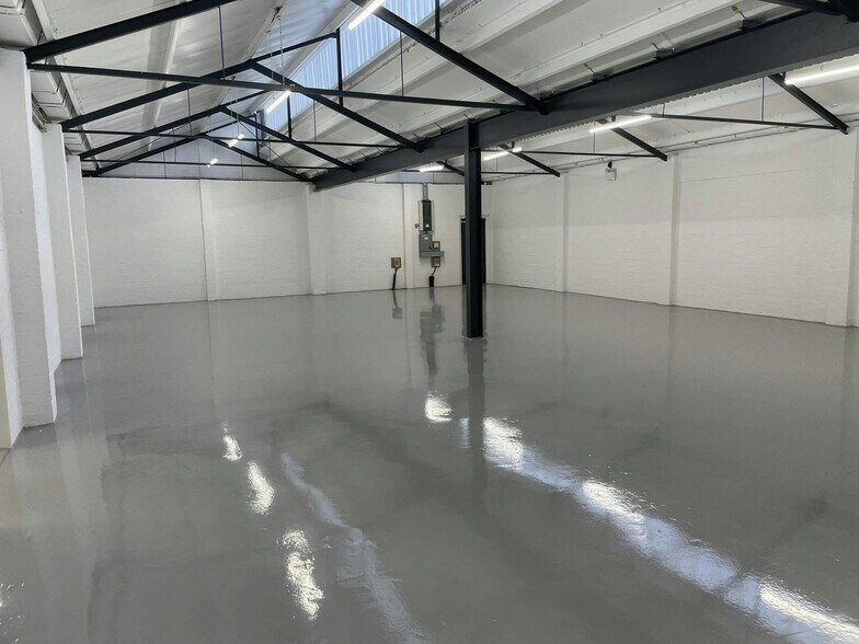 28 Zennor Rd, Londres à louer - Photo de l’immeuble – Image 2 sur 7