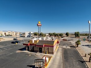 2601 Needles Hwy, Needles, CA à vendre Photo intérieure– Image 2 sur 13