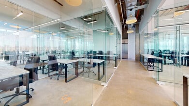 200 Kent Ave, Brooklyn, NY à louer Photo intérieure– Image 2 sur 8