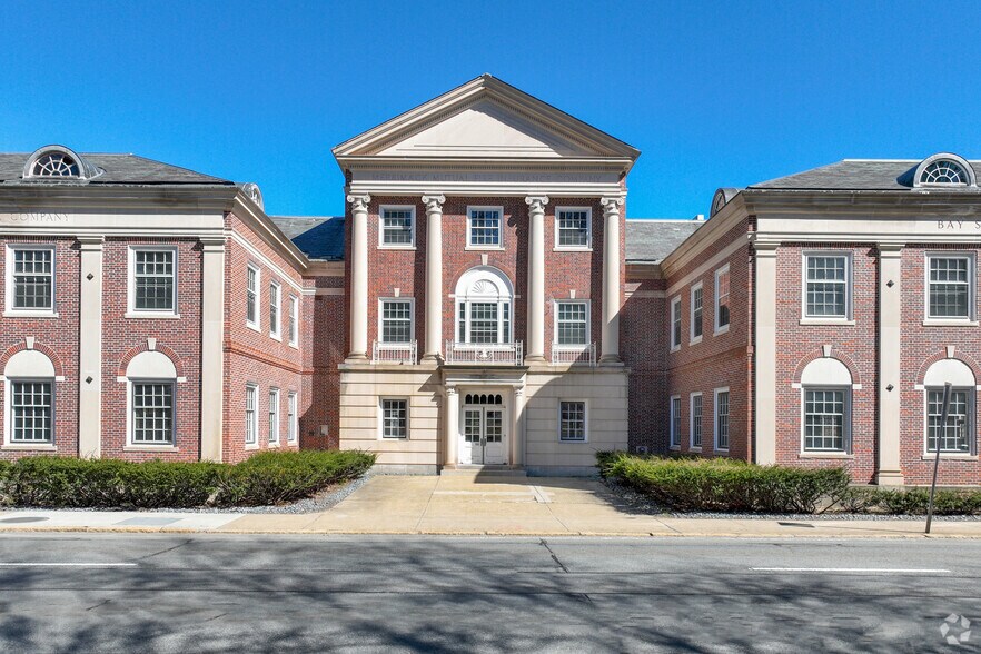 305 N Main St, Andover, MA à louer - Photo de l’immeuble – Image 1 sur 11