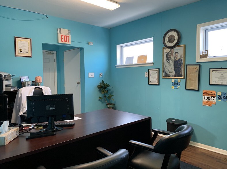 2809 River Rd, Camden, NJ à vendre - Photo intérieure – Image 3 sur 26