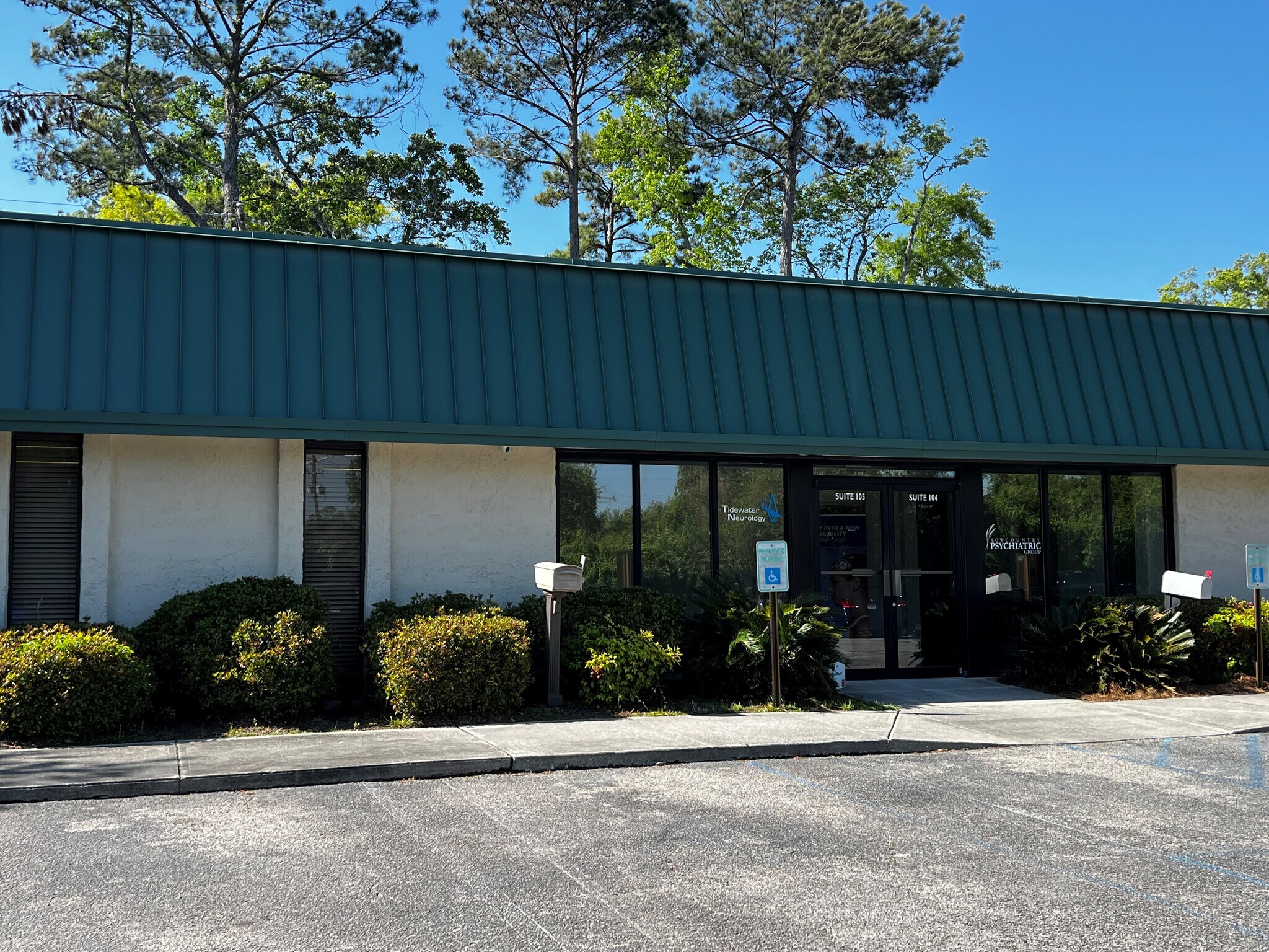 913 Bowman Rd, Mount Pleasant, SC à vendre Photo de l’immeuble– Image 1 sur 11