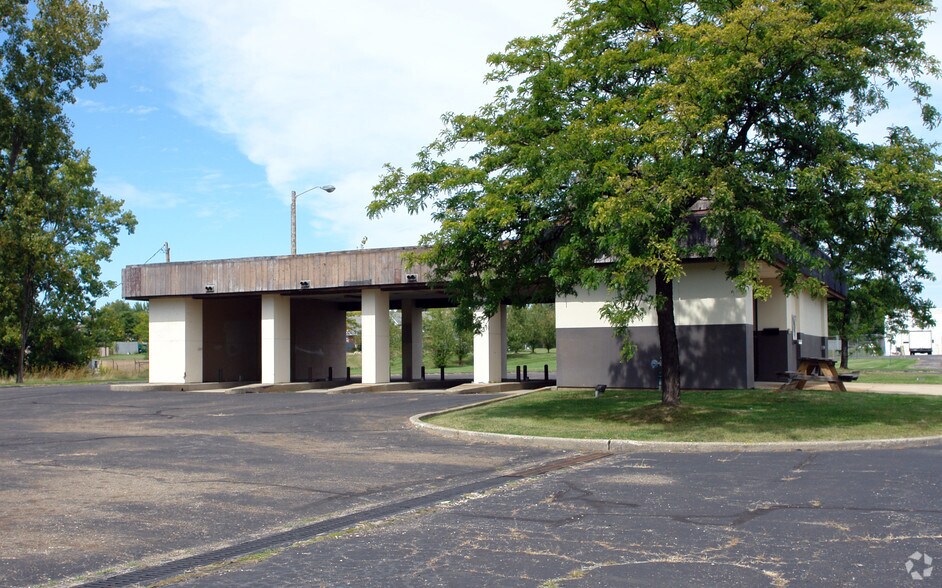 1519-1593 SR 303, Streetsboro, OH à louer - Photo principale – Image 2 sur 5