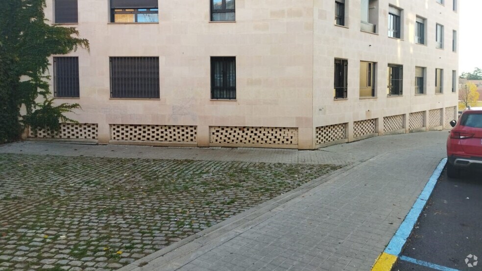 Immeuble residentiel dans Segovia, Segovia à vendre - Photo intérieure – Image 1 sur 1
