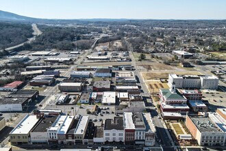 1024 Noble St, Anniston, AL - Vue aérienne  vue de carte - Image1