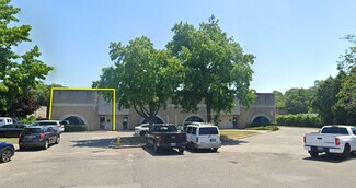 Plus de détails pour 332 Dante Ct, Holbrook, NY - Industriel/Logistique à louer