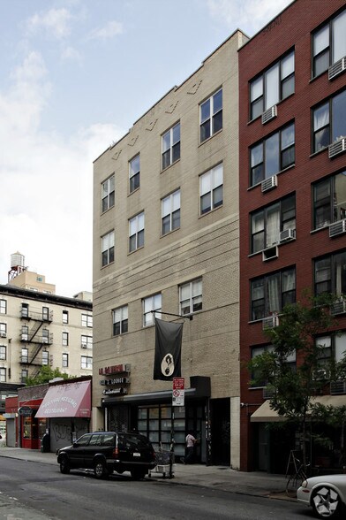 122-124 Rivington St, New York, NY à louer - Photo de l’immeuble – Image 1 sur 5