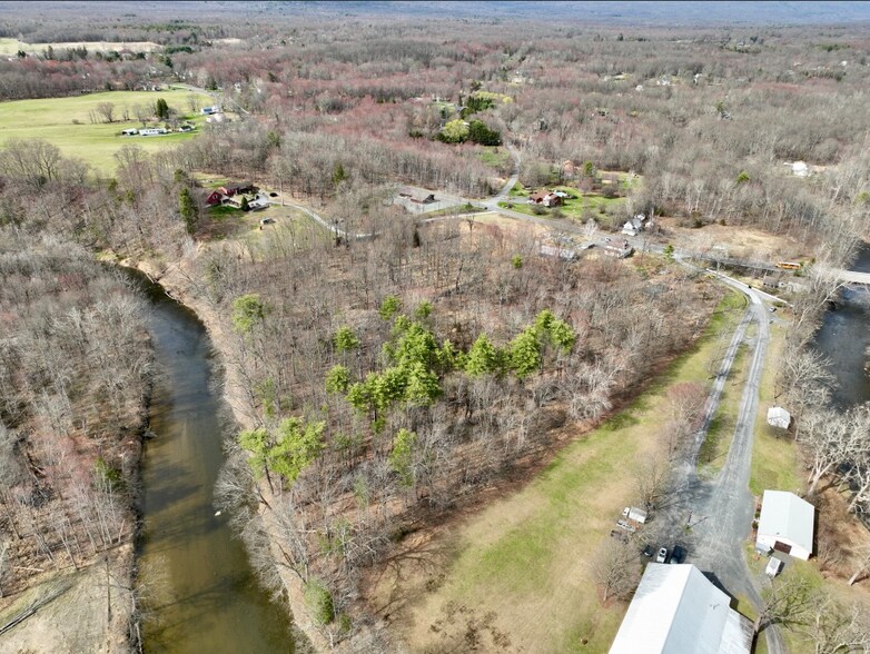 2823 Route 52, Pine Bush, NY à vendre - Photo de l’immeuble – Image 3 sur 17