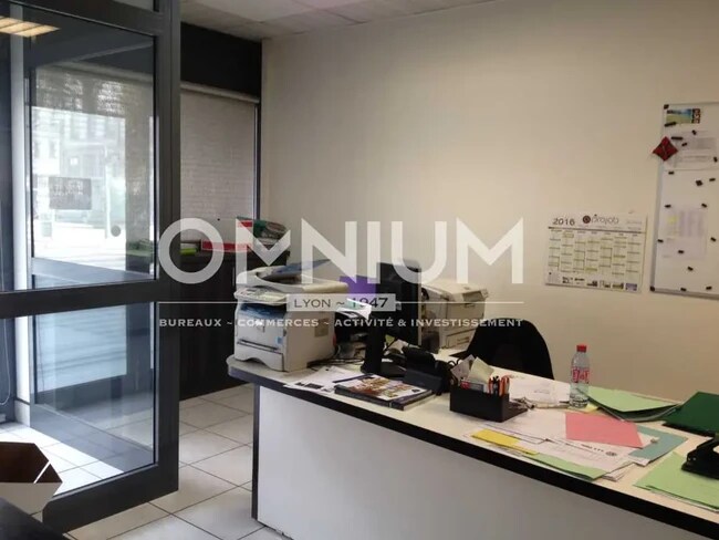 Plus de détails pour Bureau à vendre