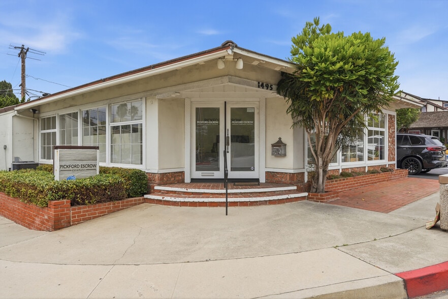 1495 Glenneyre St, Laguna Beach, CA à louer - Photo de l’immeuble – Image 2 sur 17