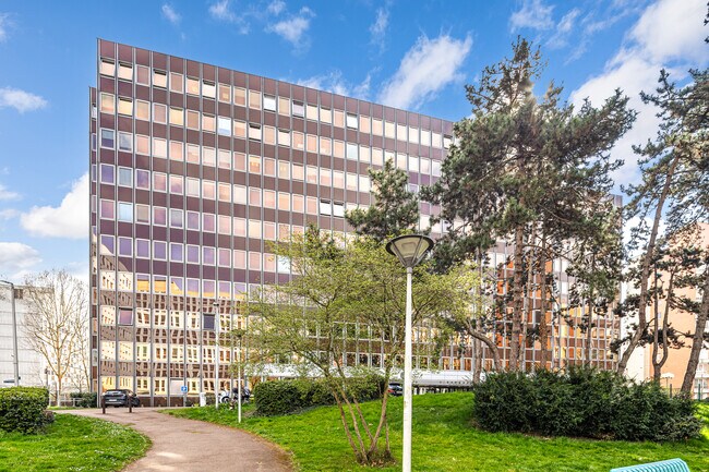 Plus de détails pour 9-11 Rue Georges Enesco, Créteil - Bureau à louer