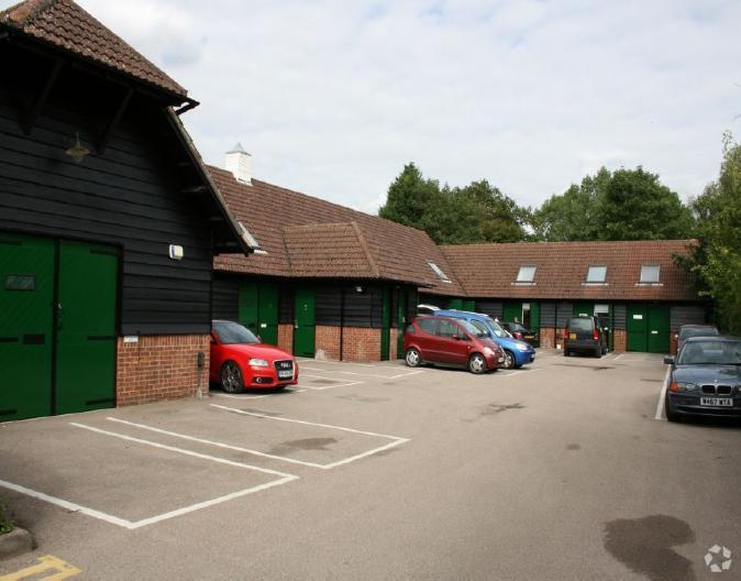 Station Rd, Guildford à louer - Photo principale – Image 1 sur 13