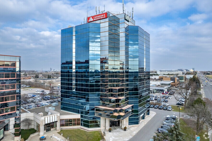 3000 Steeles Ave E, Markham, ON à louer - Photo de l’immeuble – Image 2 sur 2