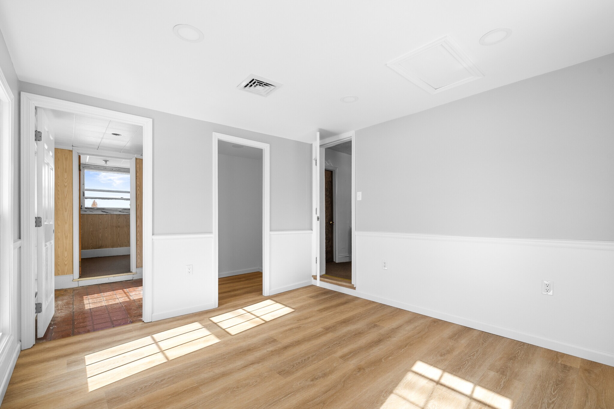 217 N Washington St, Rome, NY à louer Photo intérieure– Image 1 sur 13