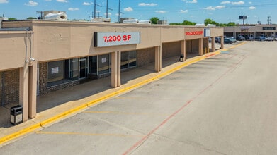 440 Plaza, Killeen, TX à louer Photo de l’immeuble– Image 2 sur 2