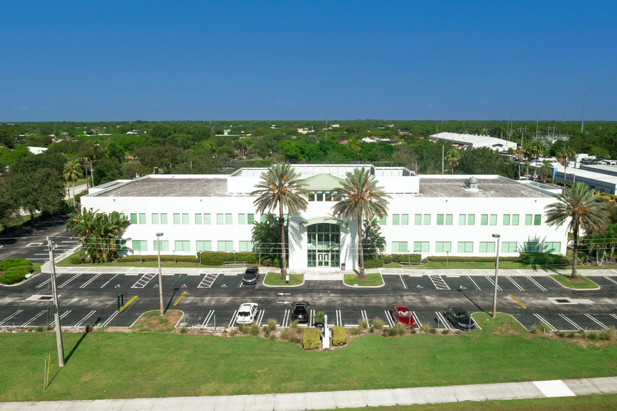 300 NW Peacock Blvd, Port Saint Lucie, FL à vendre - Aérien – Image 2 sur 22