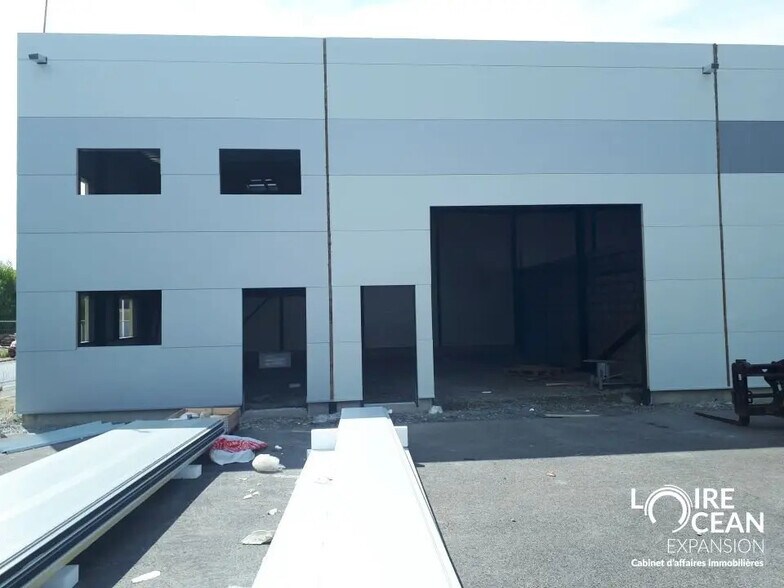 Local d’activités dans Nantes à louer - Photo de l’immeuble – Image 3 sur 5