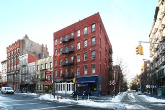 Plus de détails pour 581 Hudson St, New York, NY - Local commercial à louer