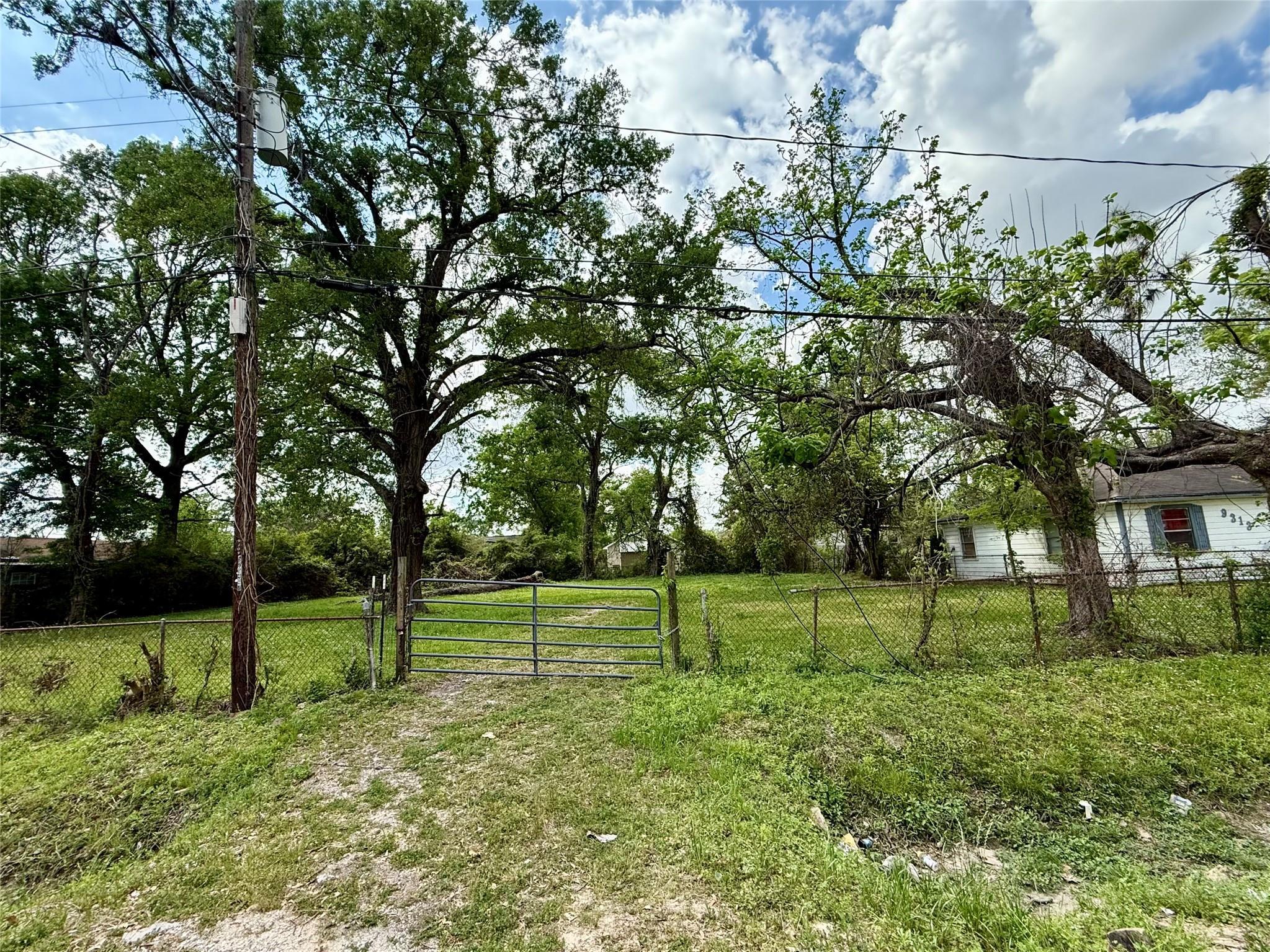9309 Grady St, Houston, TX à vendre Photo principale– Image 1 sur 5