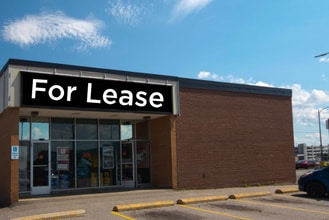 1901-2055 Cassells St, North Bay, ON à louer Photo de l’immeuble– Image 1 sur 5