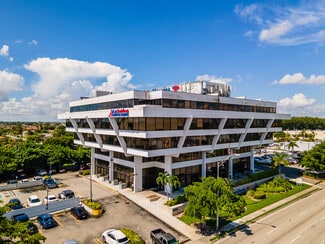 Plus de détails pour 900 W 49th St, Hialeah, FL - Bureau à louer